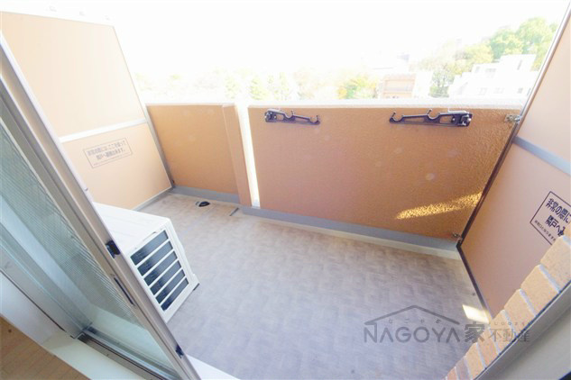 プレサンス名古屋城前ラバンカ ベランダ