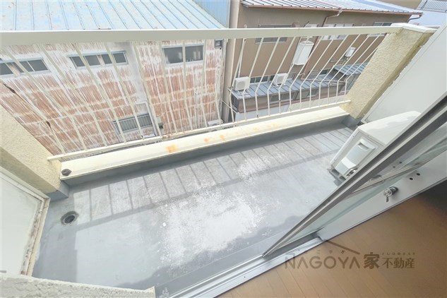 ヴィレッジ本願寺 ベランダ