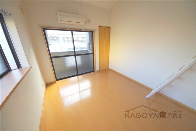 ファイブスターハイツ リビング