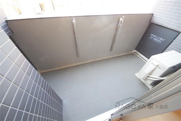 グランドゥール瑞穂通 ベランダ