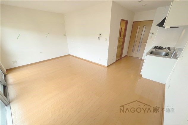 レージュ桜山 リビング