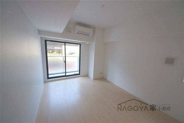 S-FORT堀田通 リビング