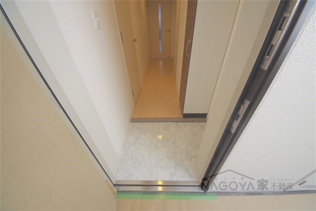 S-FORT堀田通 玄関