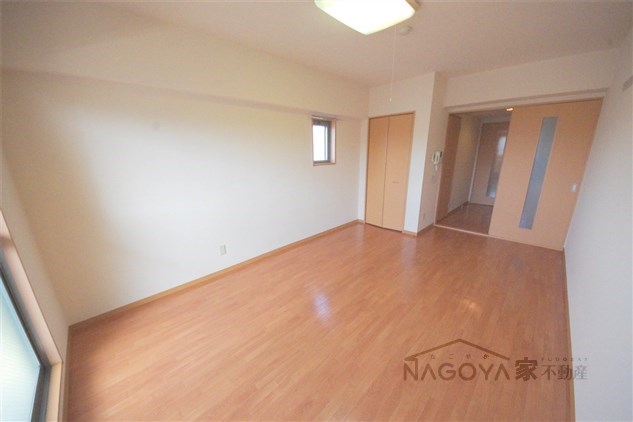 パンシオン千種 ベッドルーム