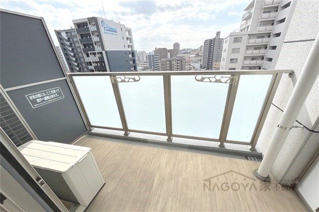 プレサンス広小路通葵 ベランダ