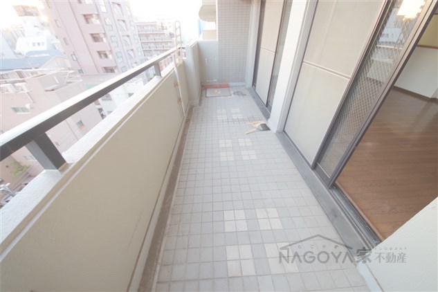 ロータリー春岡 ベランダ