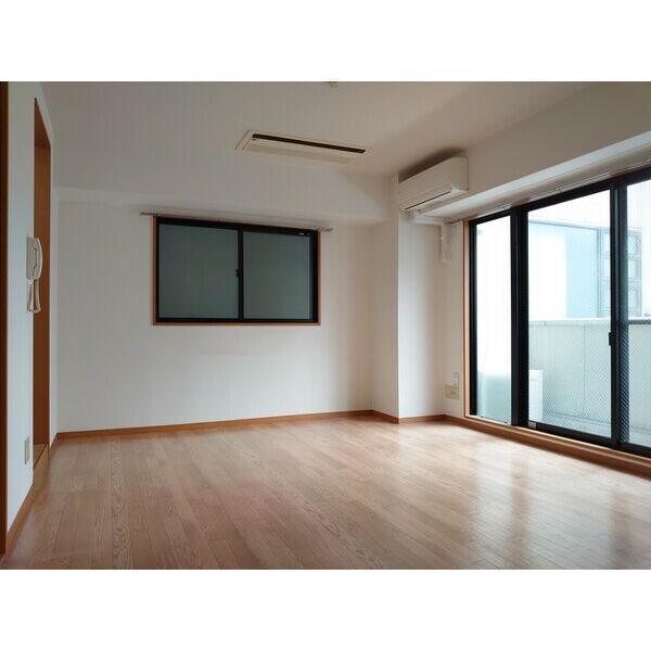 Rosa Candore リビング