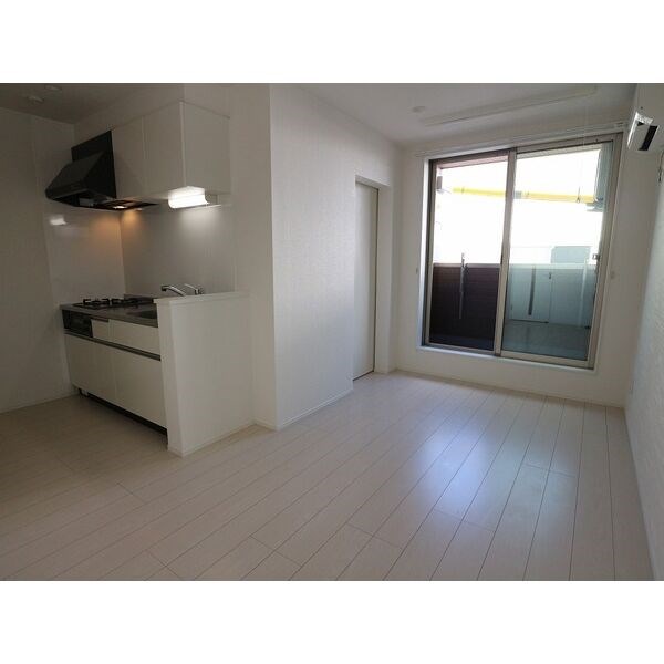 REGALEST　LOTUS ベランダ