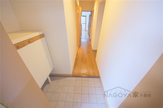 グランドメゾン新池 玄関