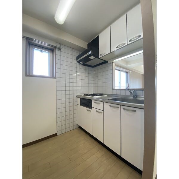 グランデージ則武 キッチン