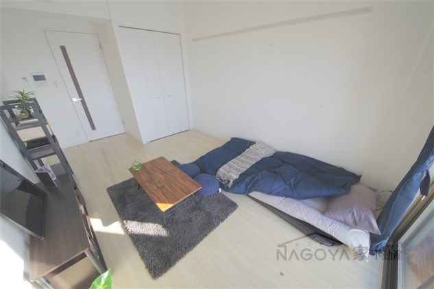 プロシード金山３ リビング