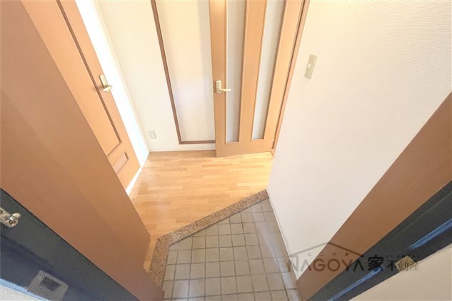 サンパティーク 玄関