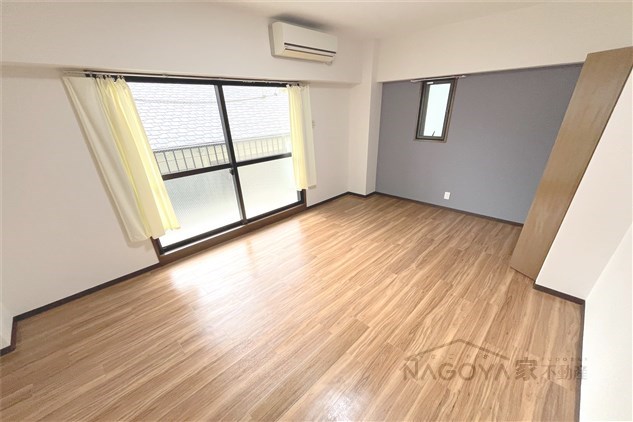 第６メゾン吾妻 リビング