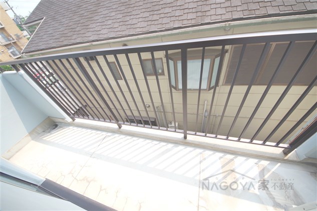 第６メゾン吾妻 ベランダ