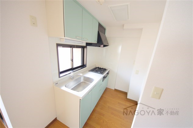 アーバンラックス今池 キッチン