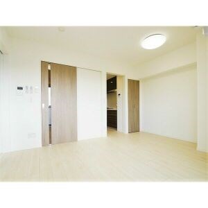 ロータス本陣通 リビング