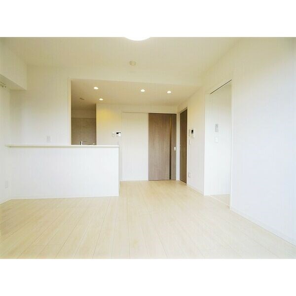 ロータス本陣通 リビング