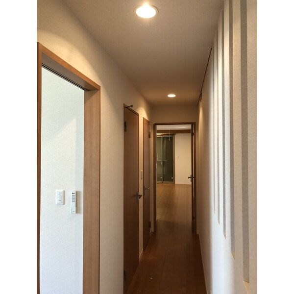 ヒルズ覚王山北 玄関