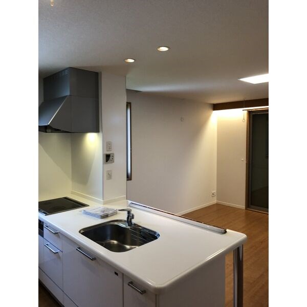 ヒルズ覚王山北 キッチン