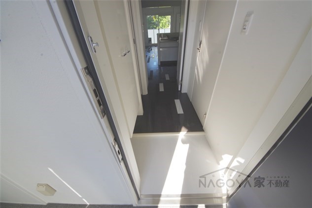 K CLASSY IMAIKE 玄関