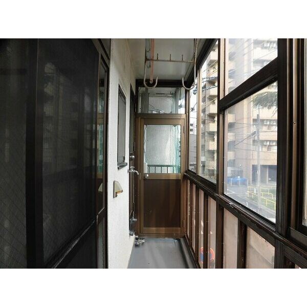 クインハウス ベランダ