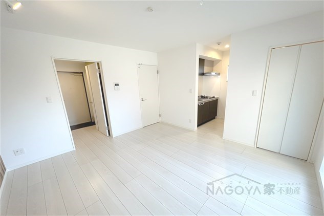 SQUARE中村区役所 リビング