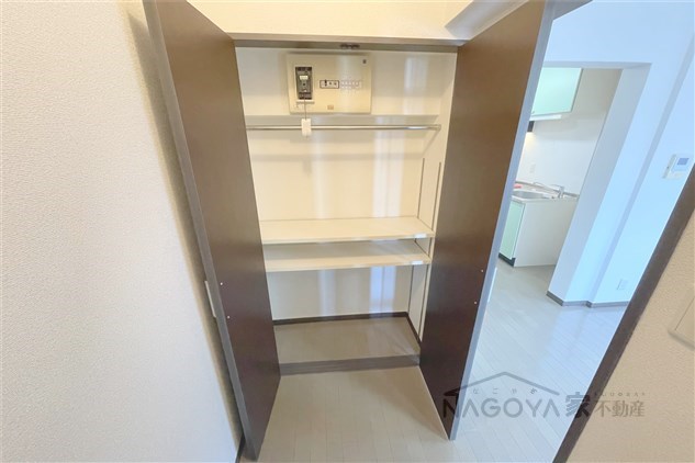 フラット矢田南 玄関