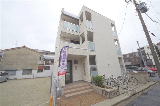 リブリ・吹上 外観