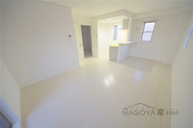 グランレーヴ大須観音 リビング