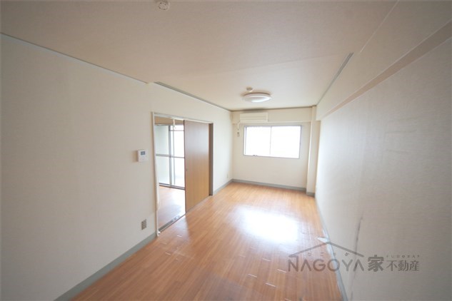 太都ビル リビング