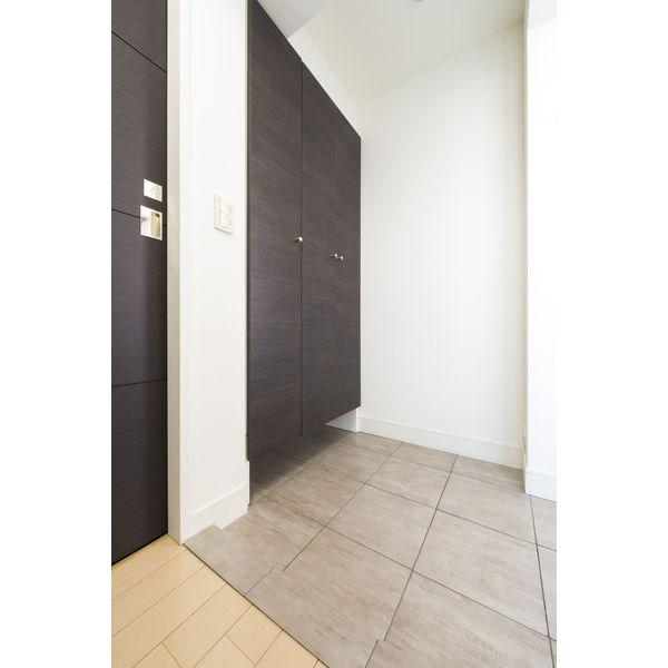 ＮＳ　ＺＥＡＬ大曽根 玄関