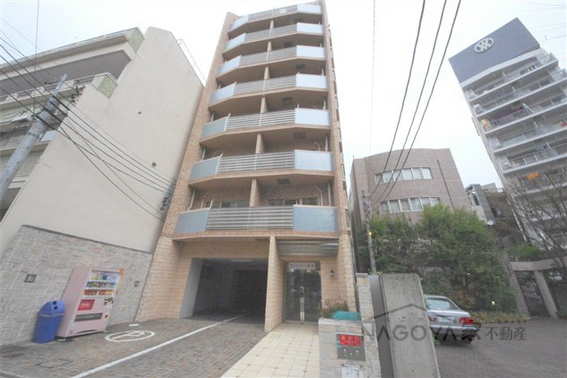 アビタシオン鶴舞 外観