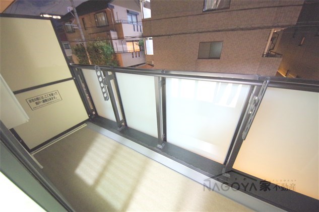 ブルースカイ ベランダ