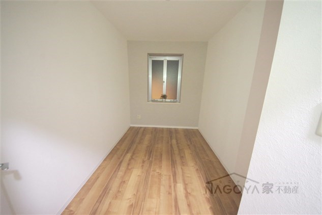 第７渡邊ビル リビング