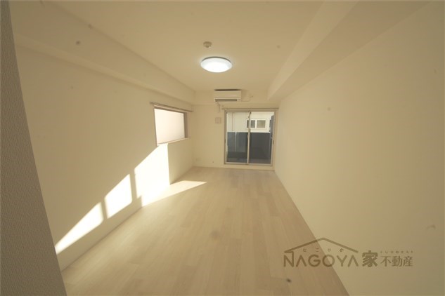 レジデンシア今池 リビング