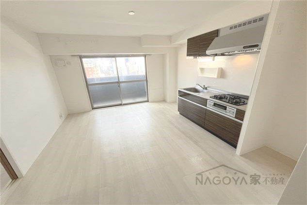 カーサニア尾頭橋 キッチン