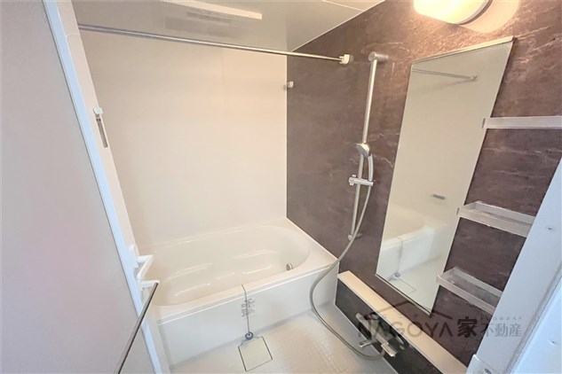 カーサニア尾頭橋 風呂画像