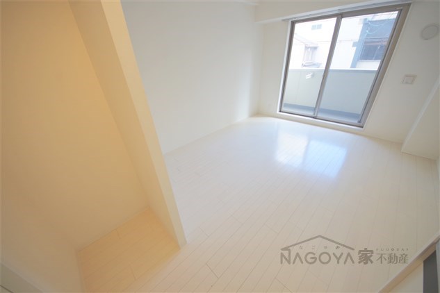 ガストハウス今池 リビング