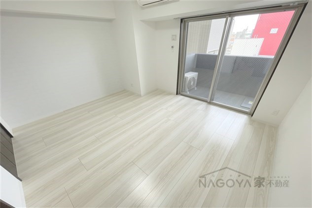 CERES志賀本通 リビング