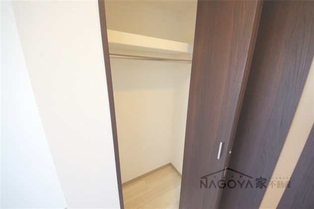 エステムコート名古屋新栄Ⅲグローリィ 収納