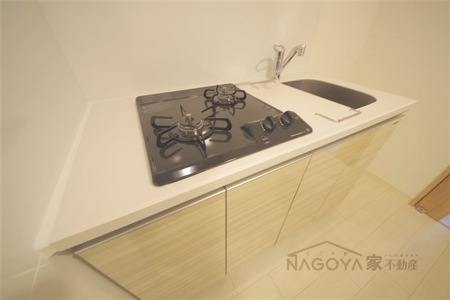 エステムコート名古屋泉プラチナムゲート キッチン