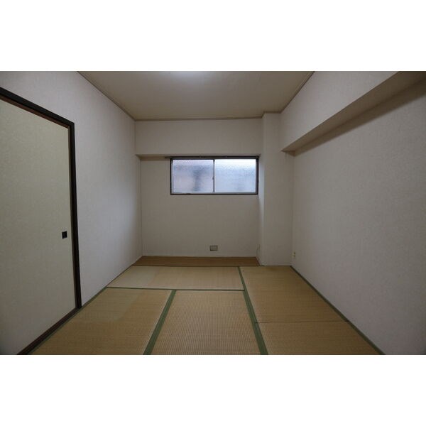 今枝マンション ベッドルーム