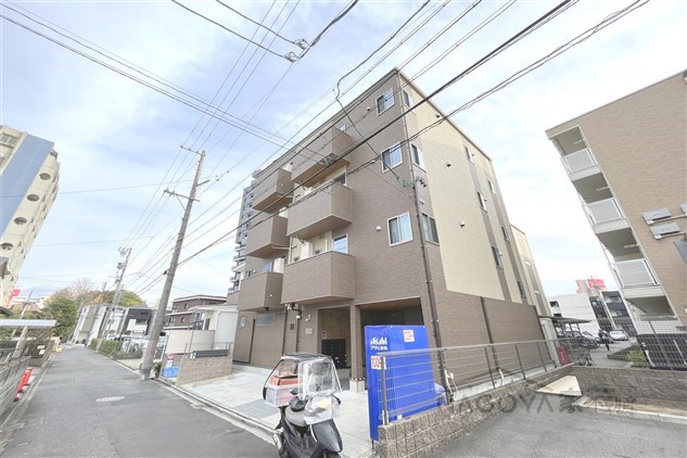 Avance名駅通 外観写真