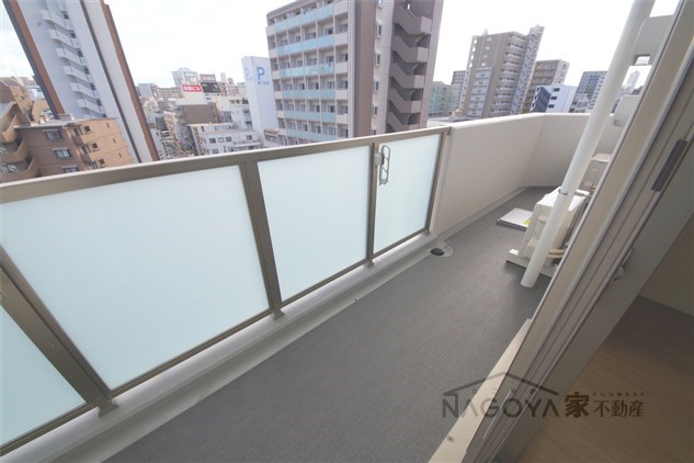 新栄アイサンメゾン ベランダ