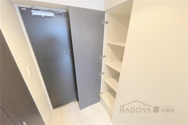 白川公園パークマンション 玄関