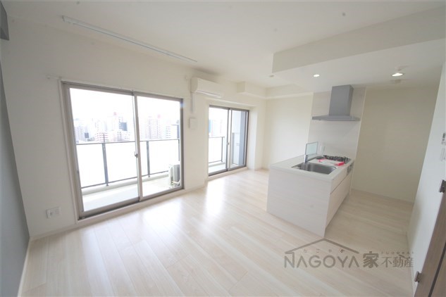 ラクラーレ大曽根 リビング