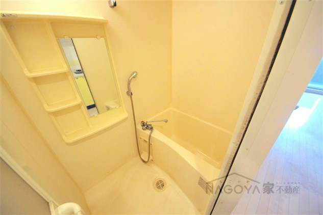 プレサンス名古屋駅前グランヴィル 風呂画像