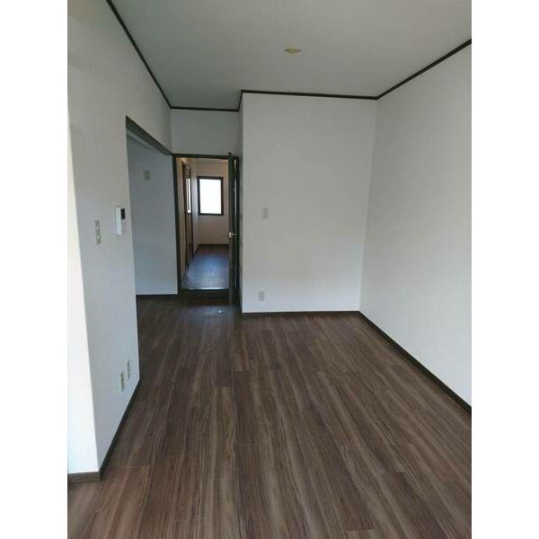 ベルハイツ清水 リビング