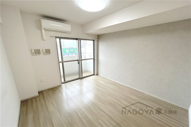 ジュール亀島 リビング