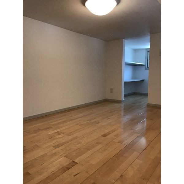 ロフト壱番館 ベッドルーム